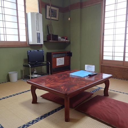 Seisenso Hotel Nozawaonsen Bagian luar foto