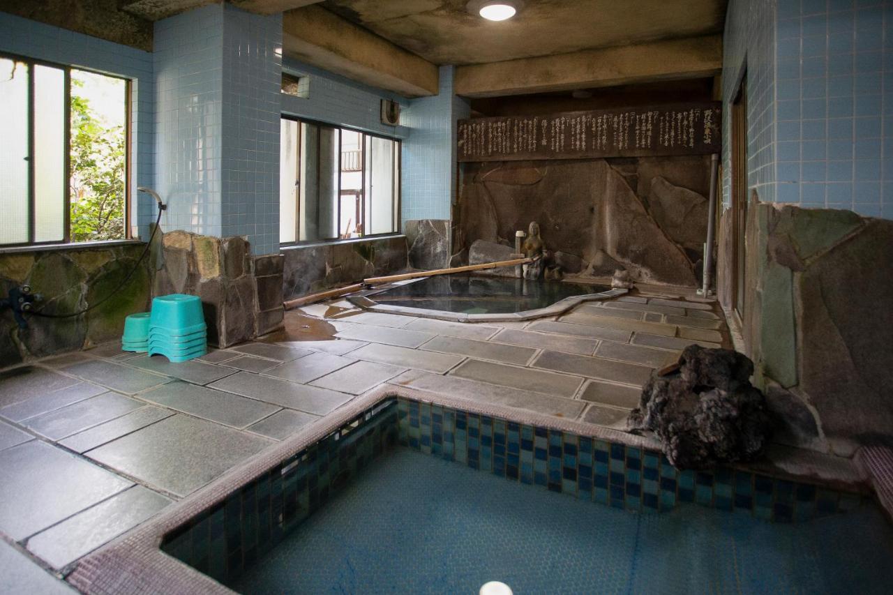 Seisenso Hotel Nozawaonsen Bagian luar foto