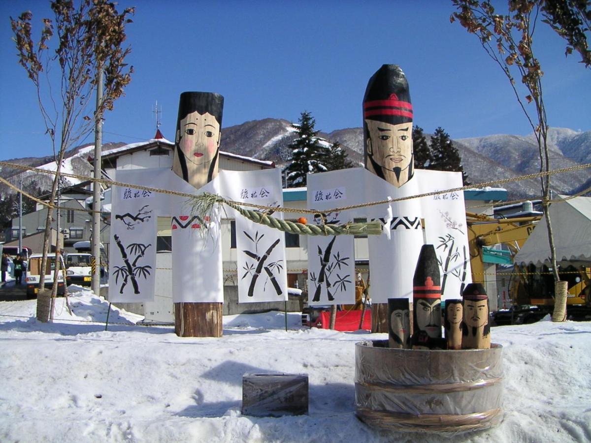 Seisenso Hotel Nozawaonsen Bagian luar foto